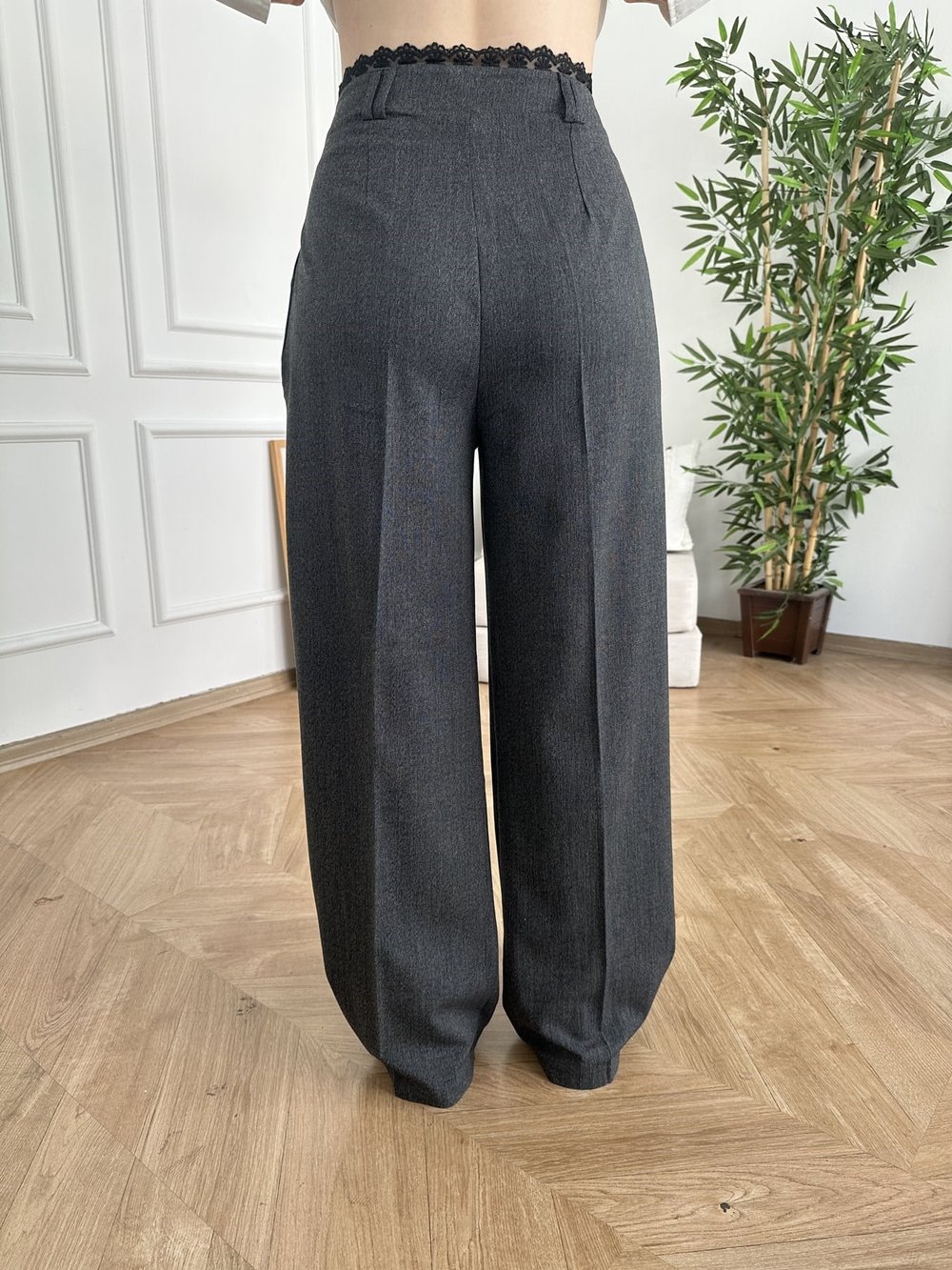 Beli Dantelli Pileli Pantolon Antrasit