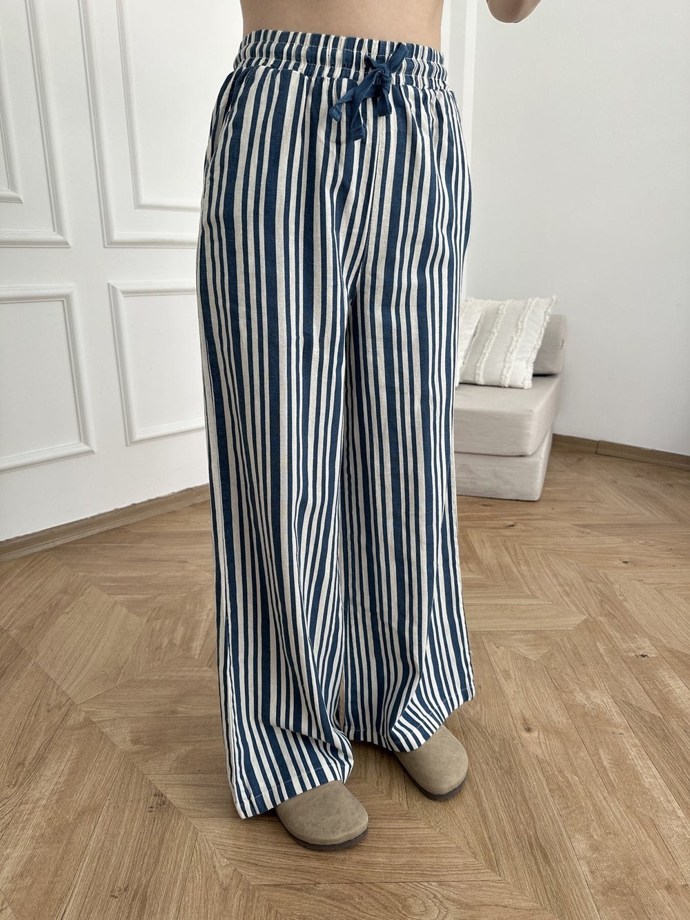 Beli Lastikli Çizgili Bol Paça Pantolon Mavi