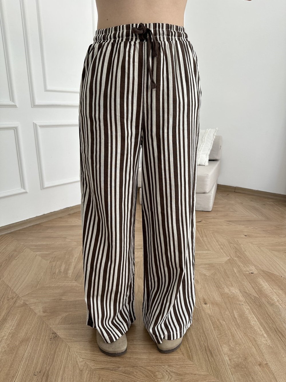Beli Lastikli Çizgili Bol Paça Pantolon Kahve