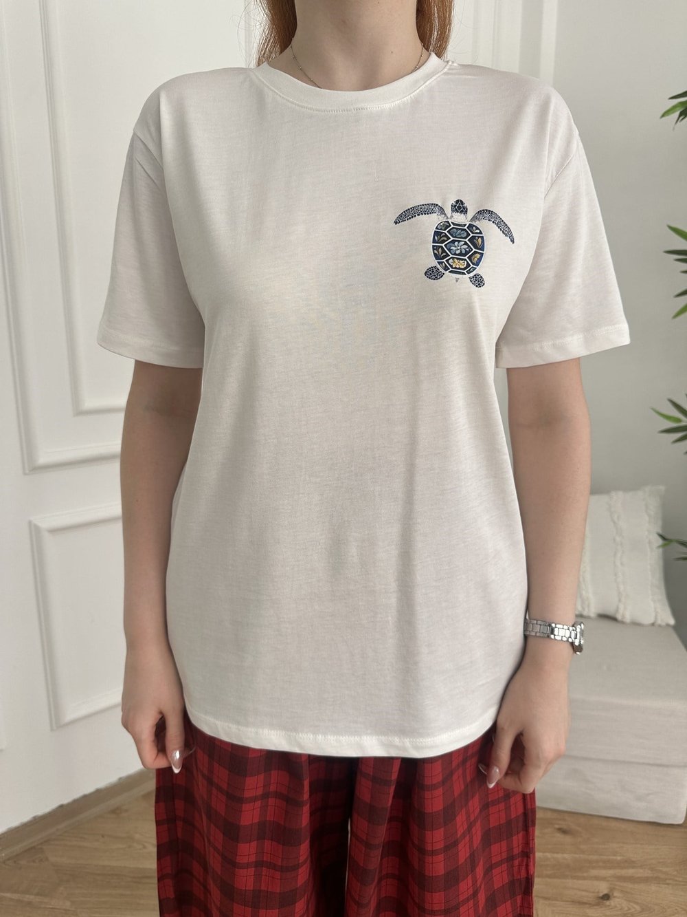 Caretta Göğüs ve Sırt Baskılı T-shirt Ekru