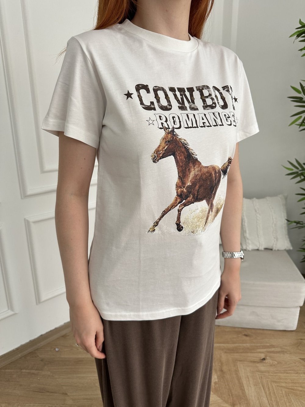 Cowboy Romance Baskılı T-shirt Ekru
