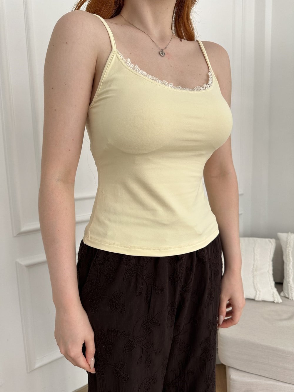 Dantelli Atlet Sarı