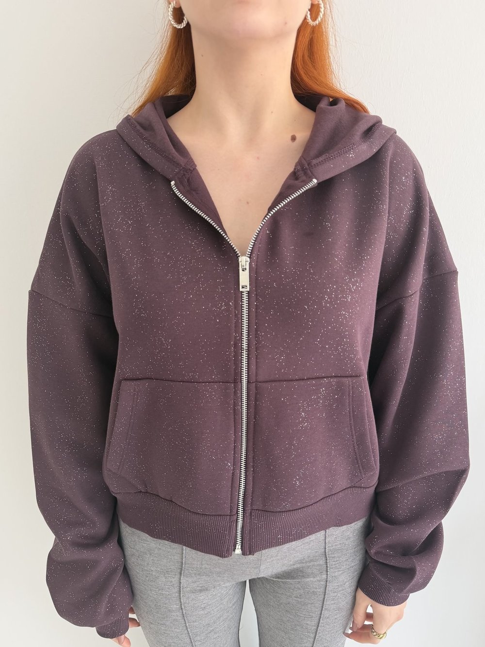 Fermuarlı Kapüşonlu Simli Sweatshirt Mürdüm