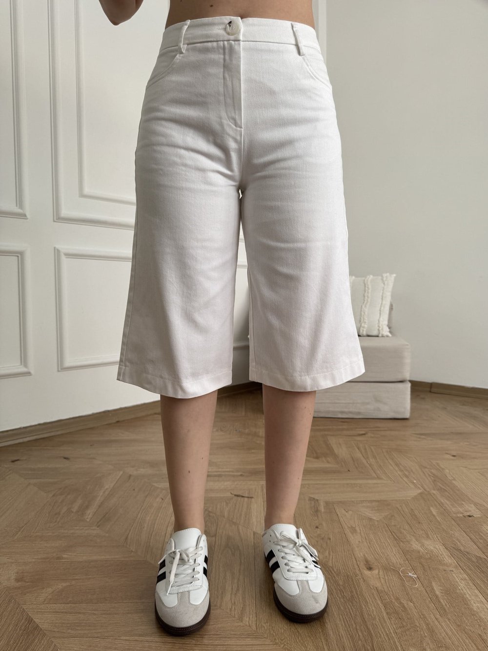 Gabardin Bol Bermuda Beyaz