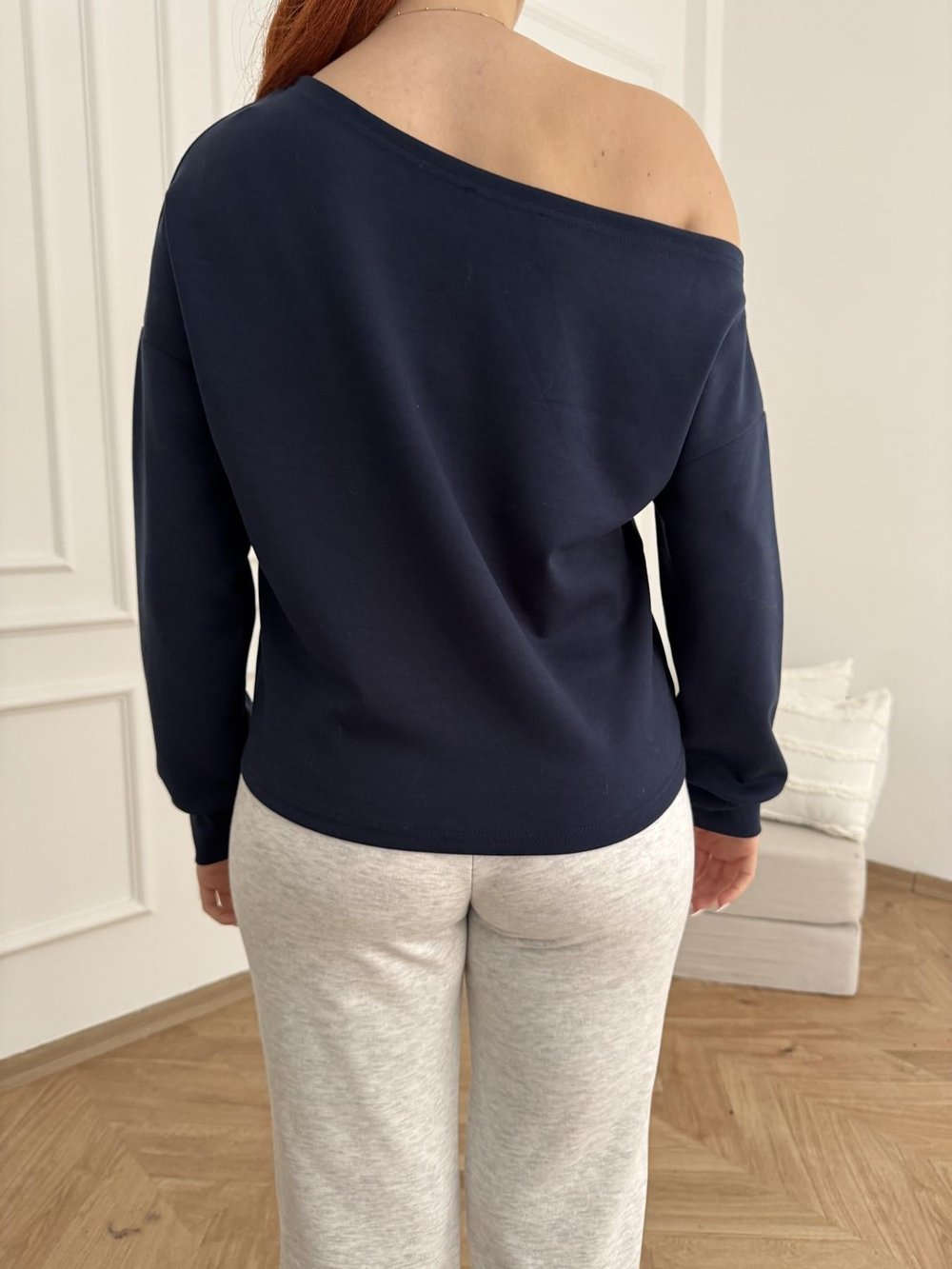 Kayık Yaka Basic Sweatshirt Lacivert