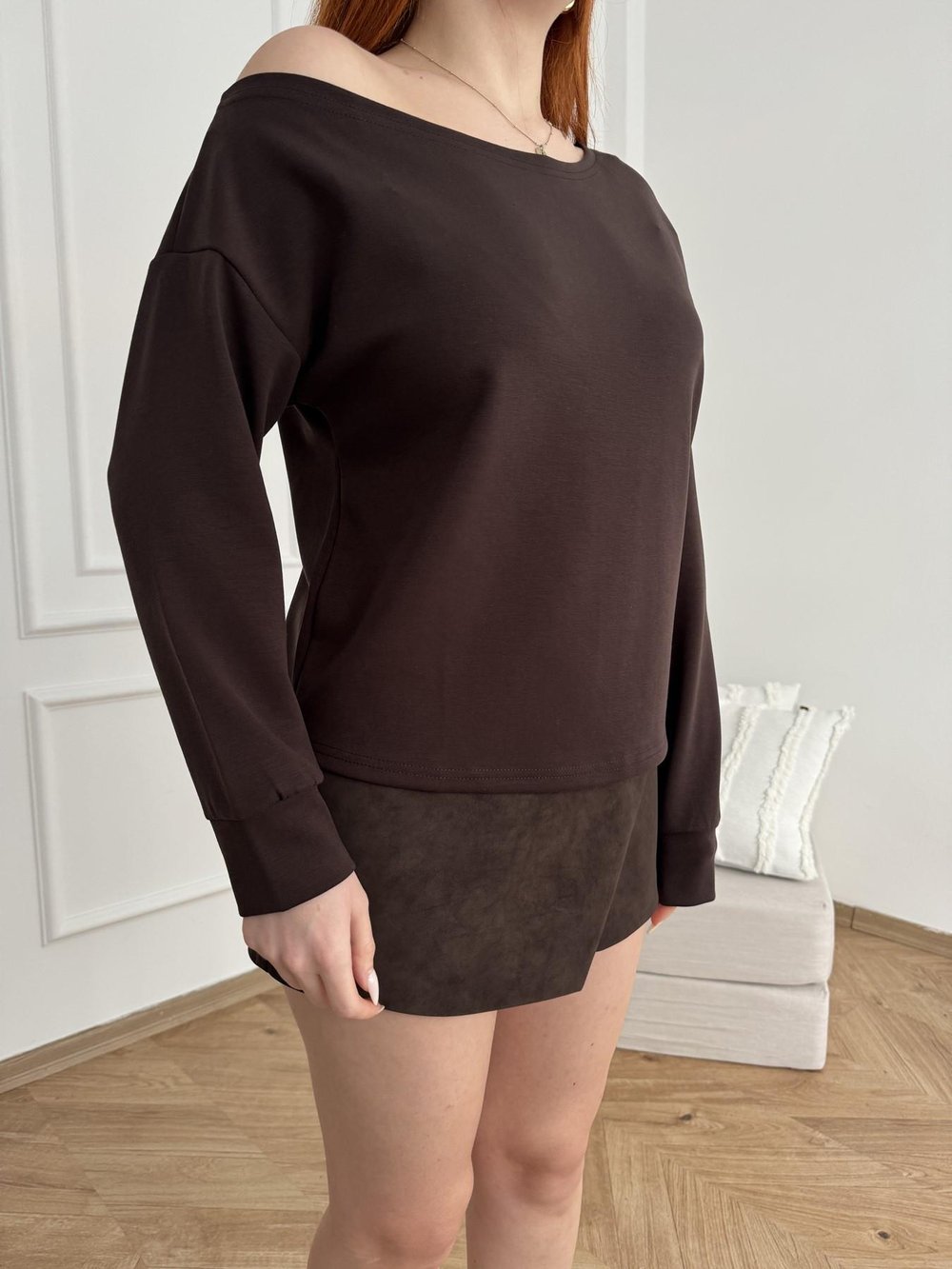 Kayık Yaka Basic Sweatshirt Kahve