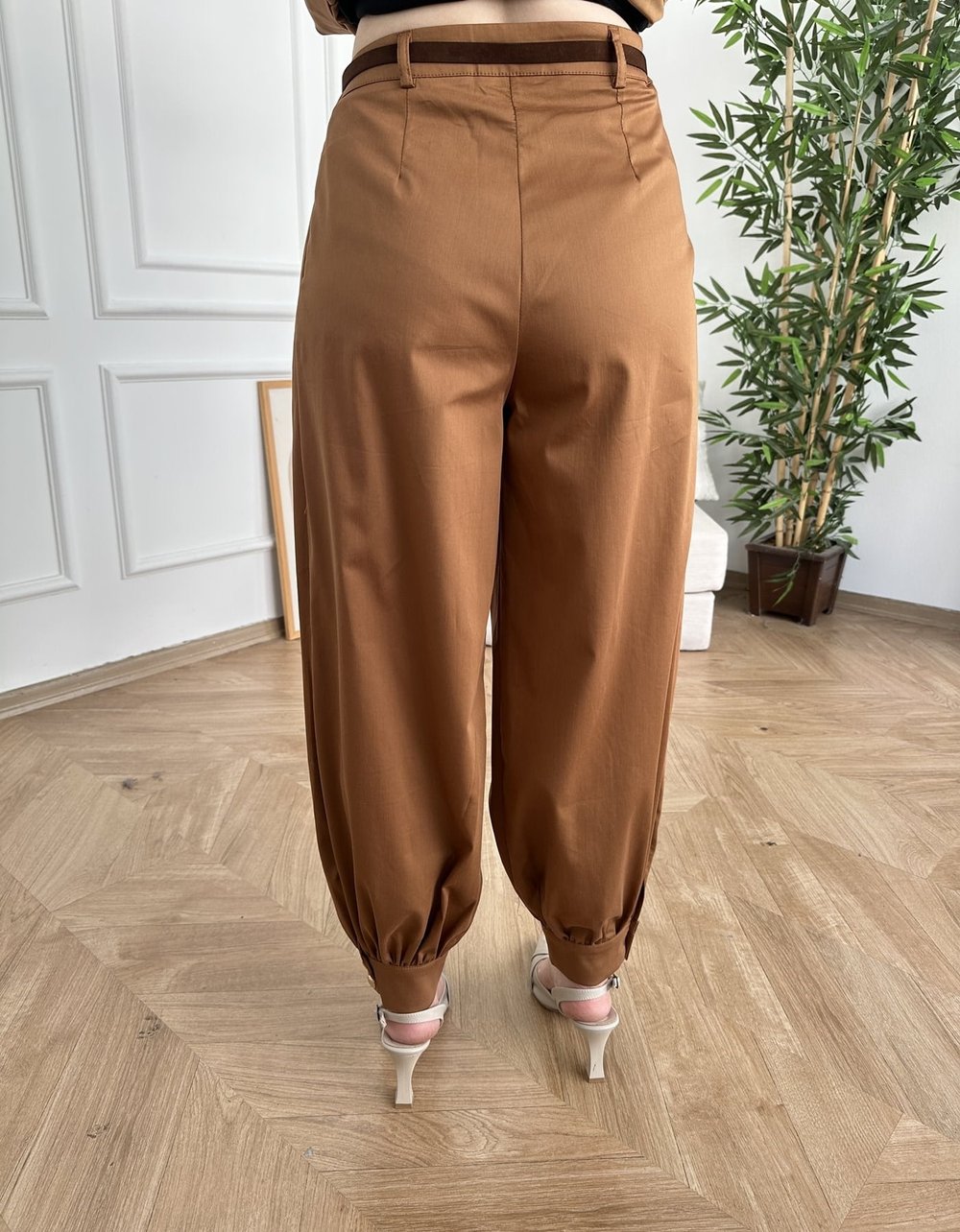 Kemerli Şalvar Kesim Pantolon Taba