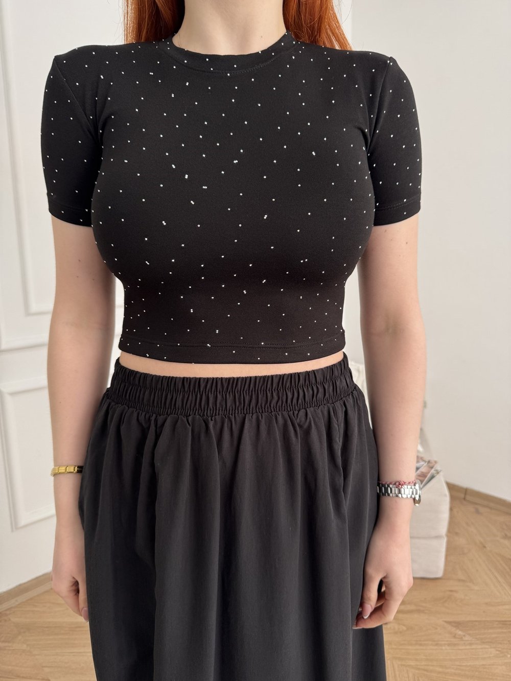 Kısa Kol Taşlı Crop Bluz Siyah