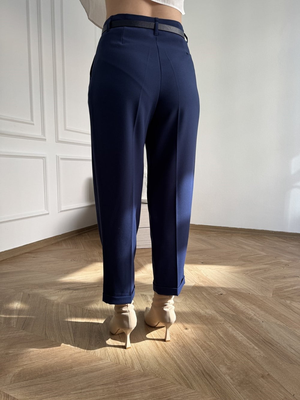 Kıvrık Paça Kemerli Pantolon İndigo