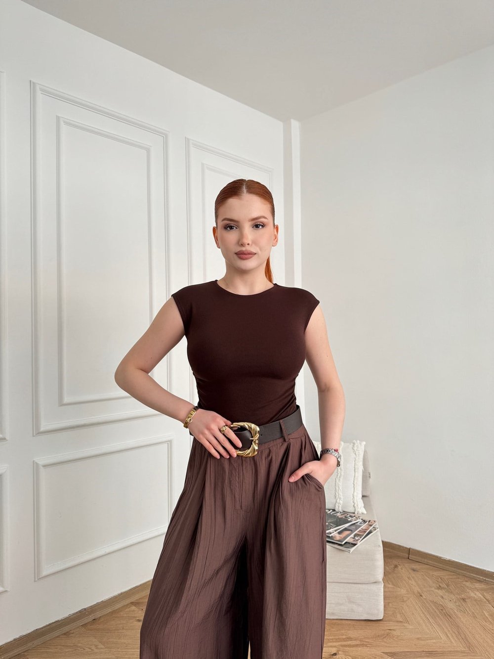 Kolsuz Yanları Büzgülü Basic Badi Acı kahve