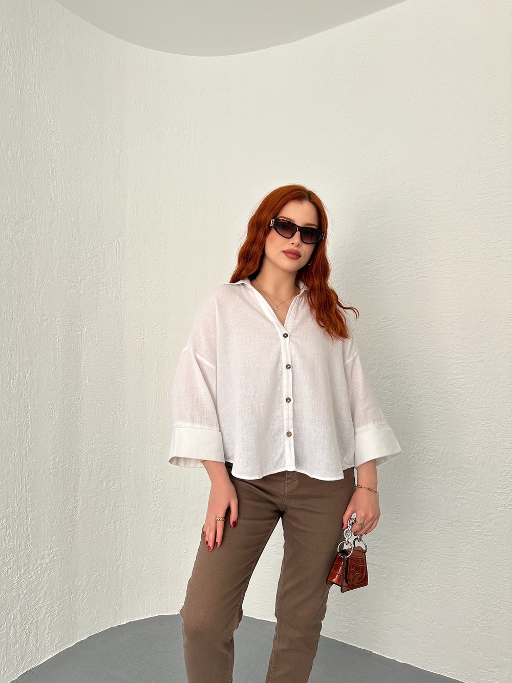 Oversize Sırt Detaylı Gömlek Beyaz