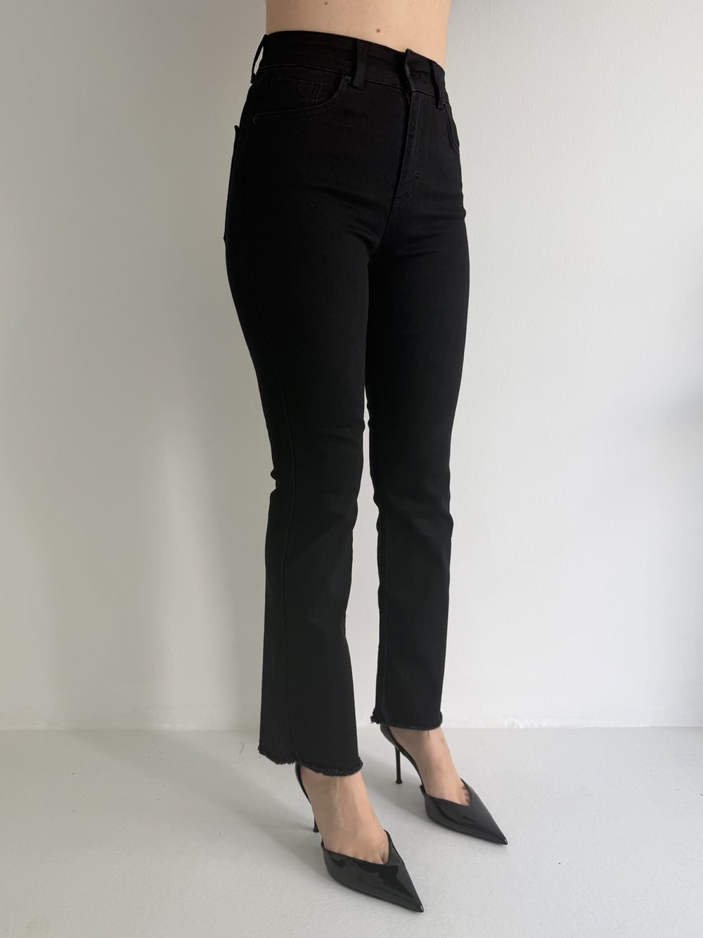 Paça Püsküllü Flare Jean Pantolon Siyah