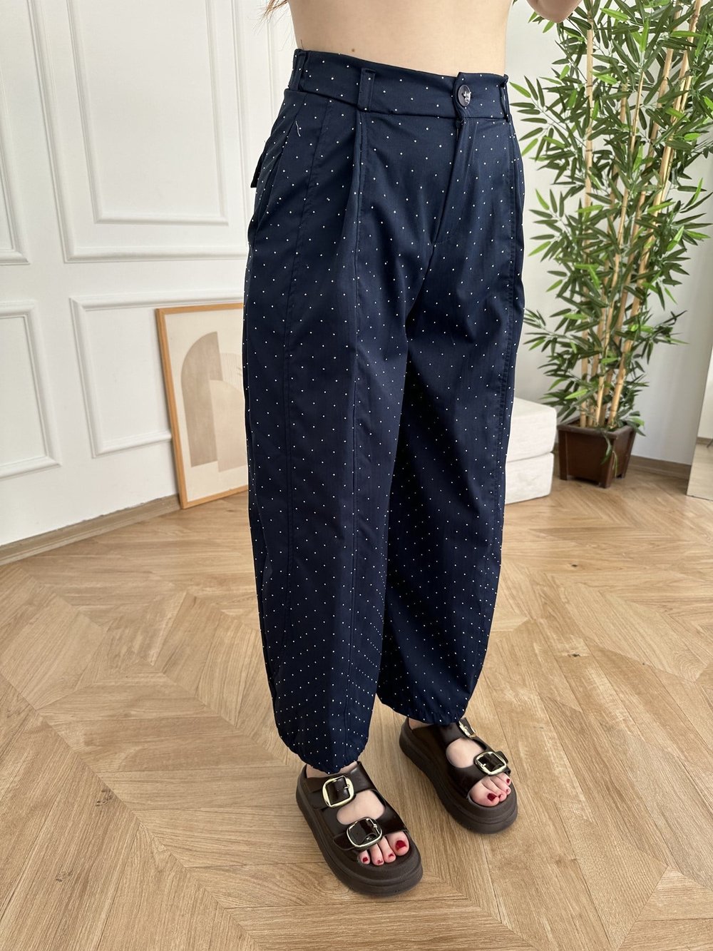 Pile Detay Taşlı Bol Pantolon Lacivert