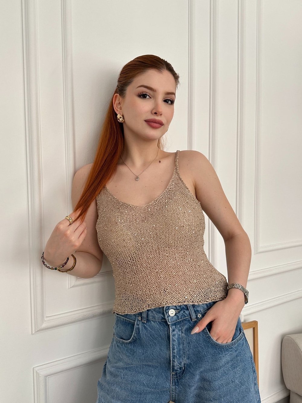Pullu Atlet Taş