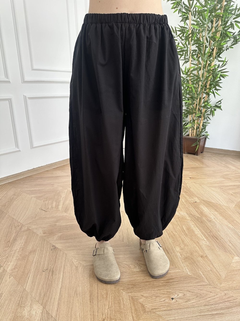 Relax Fit Astarlı İnce Pantolon Siyah