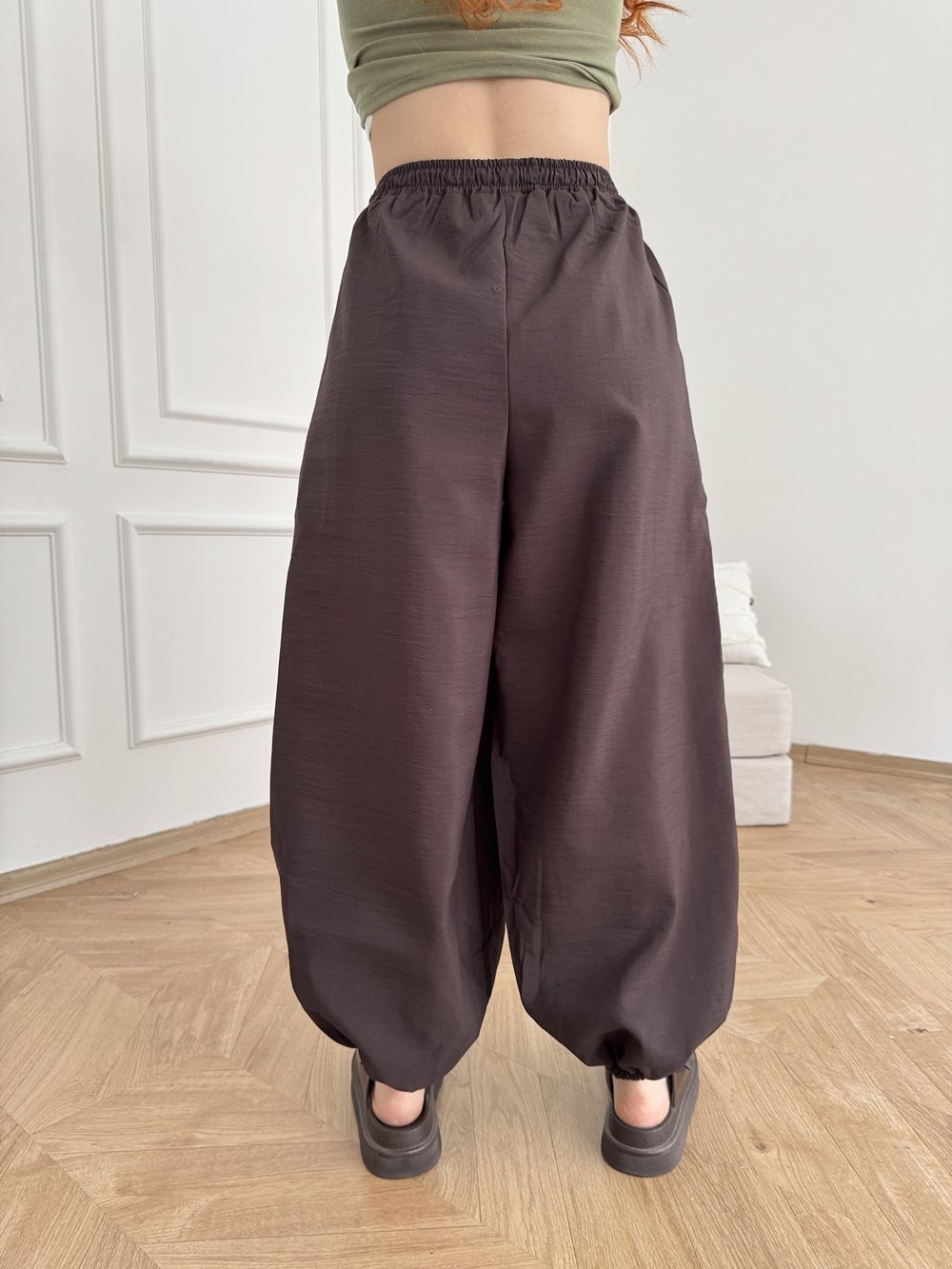 Yanı Şeritli Paraşüt Pantolon Kahve