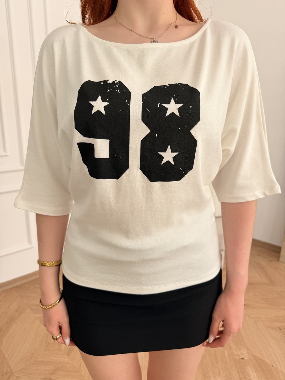 Yaras Kol 98 Baskılı T-shirt Ekru
