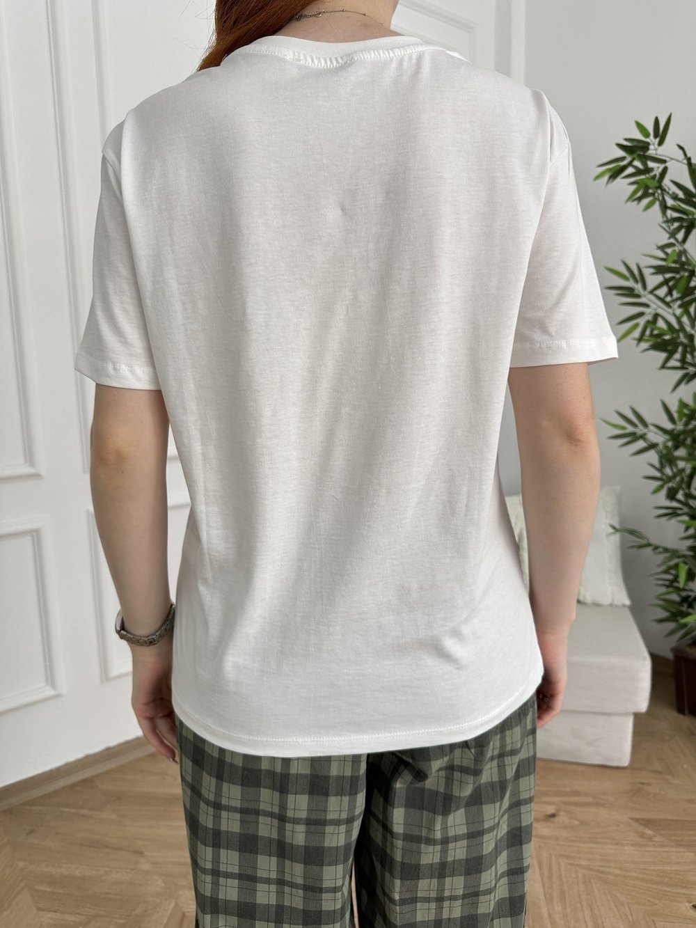 Yıldızlı Fil Baskılı T-shirt Ekru