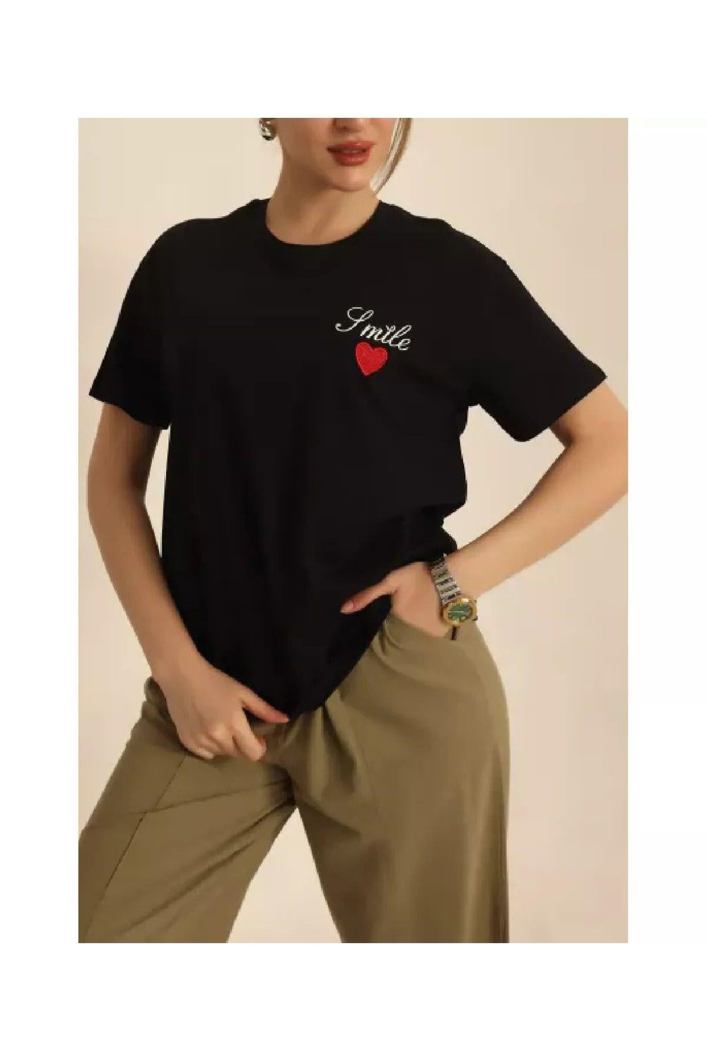 Kalp Nakışlı T-shirt