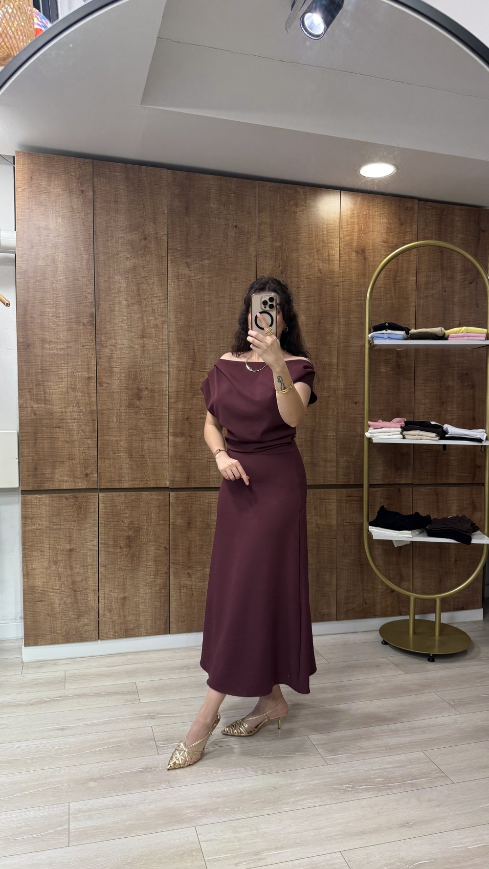 Düşük Omuz Aria Elbise