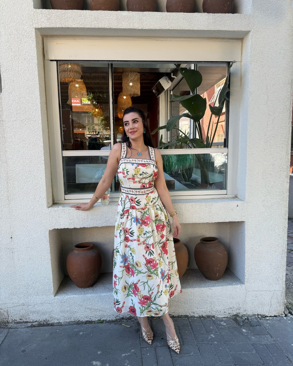 Sırt Bağlama Detay Keten Floral Elbise 