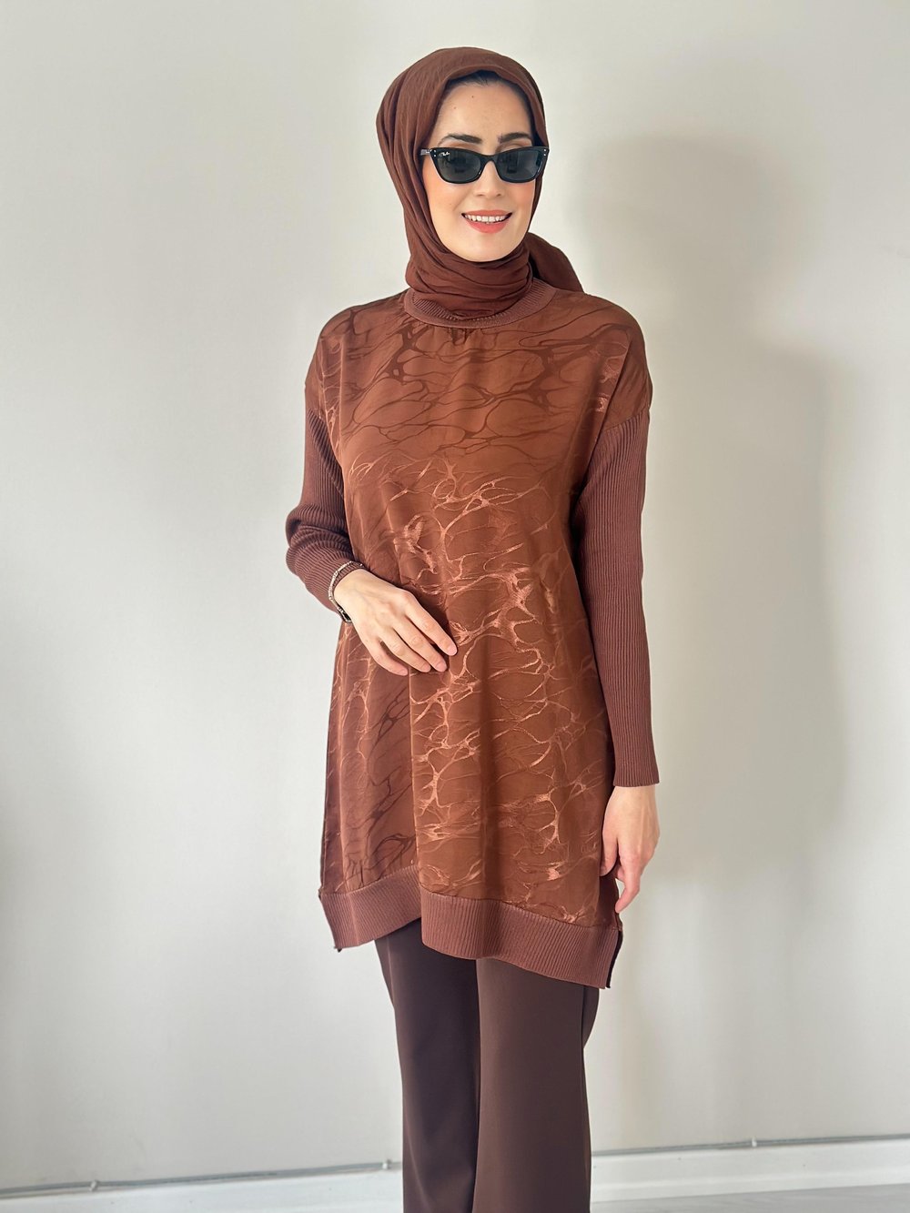 Mia Kahve Jakarlı Triko Tunik