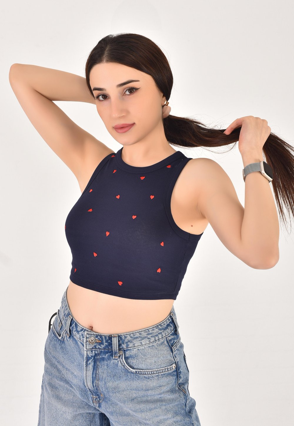 Kalp Motif Nakışlı Baskılı Halter Yaka Crop