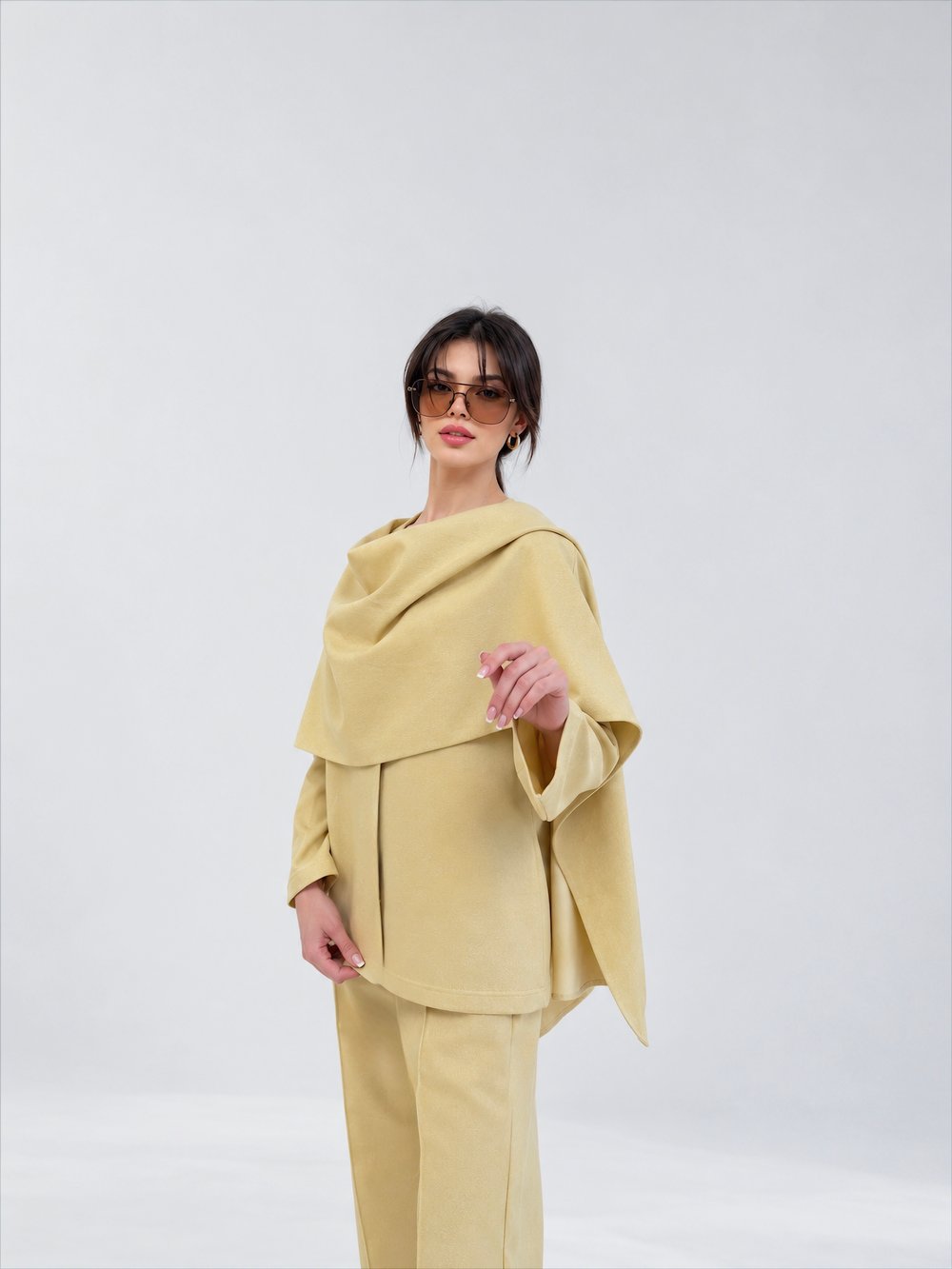 URBAN PELERİNLİ ÜST - ALTIN KREM