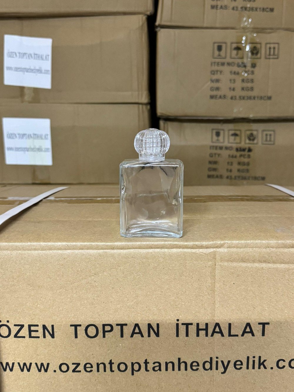 ÖZN 22 50 CC CAM KRİSTAL KAPAKLI ŞİŞE 10 ADET