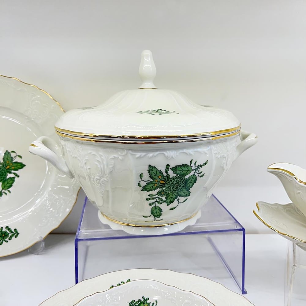 Bernadotte Czech Republic Bloom 77 Piece Dinner Set Green
