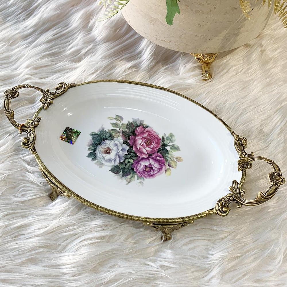 Royking Miniature Oval Presentation Plate 32 cm