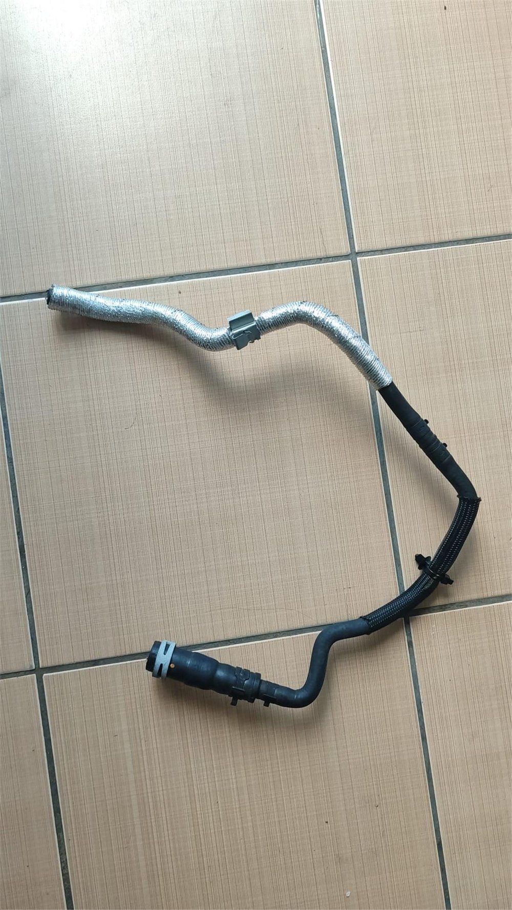 KK21-8D036 AD BLUE HORTUM HATTI FORD TRANSİT 2.0