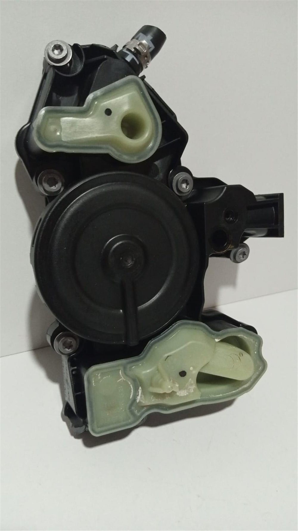 VW-OEM HAVALANDIRMA VANASI 06K103495