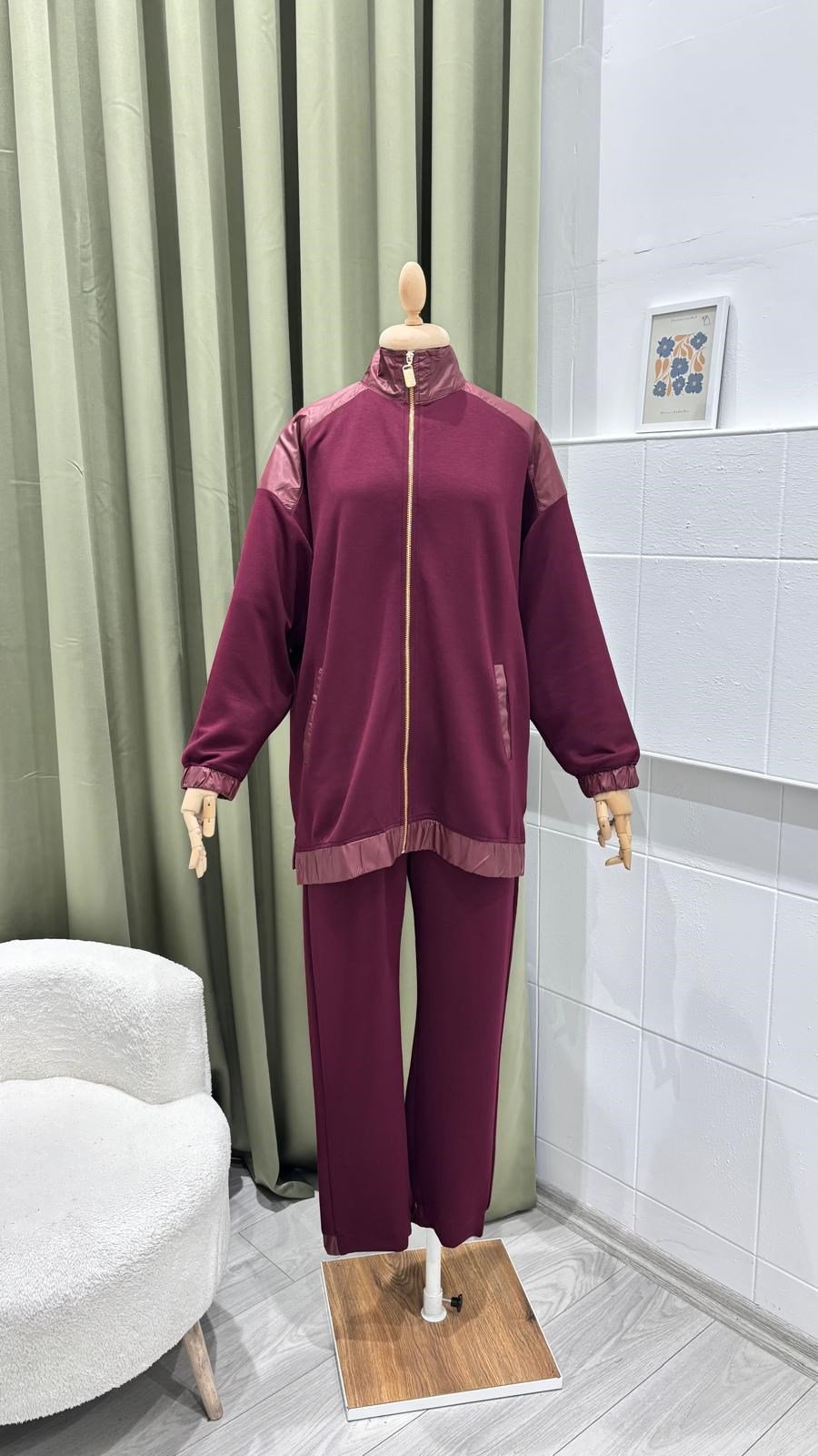 EKRUTEX 3208 LASTİĞİ BÜZGÜ DETAYLI TAKIM