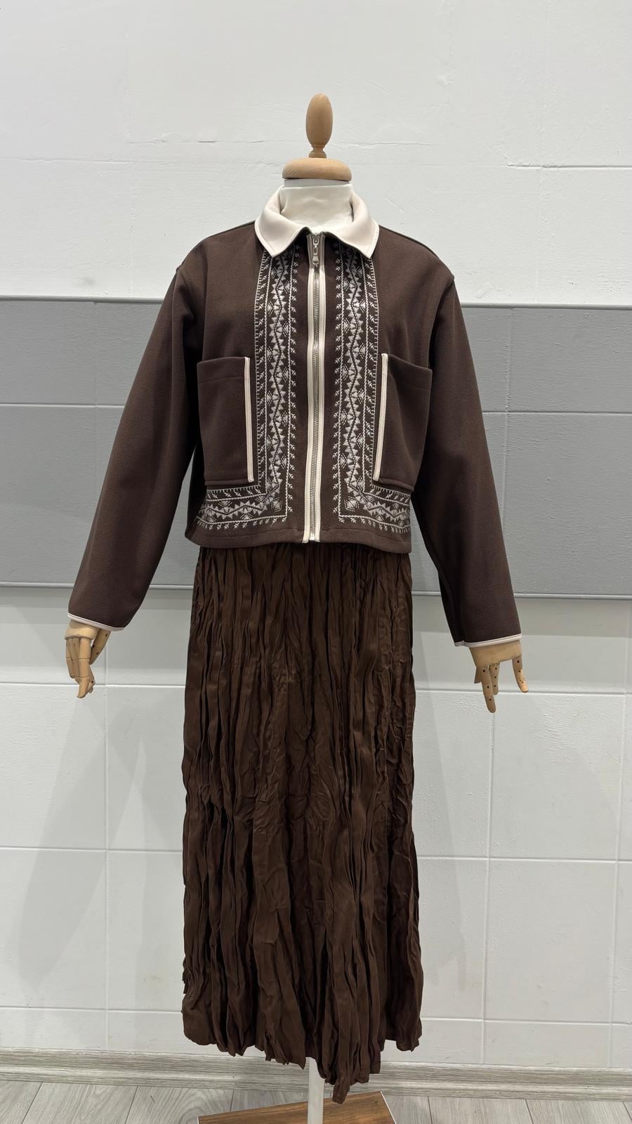 PUANE 20719 YAKA NAKIŞLI CEKET