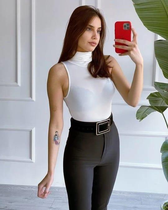 STRADIVARIUS ORJ BEYAZ BODYSUIT