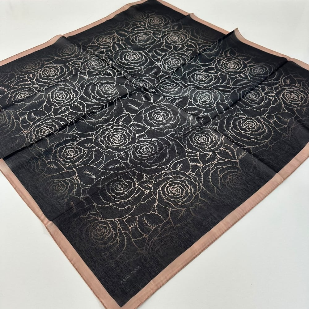 ARSEL MODA Soft Pamuklu Eşarp İtalyan Dikişli LRB7405