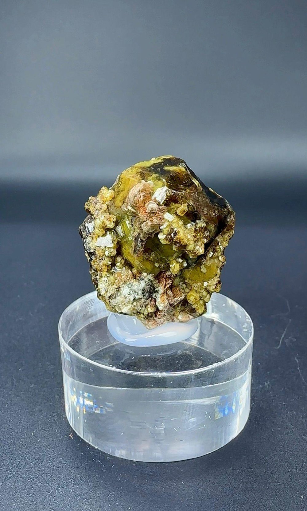 ANDRADİT GARNET 28 GR.
