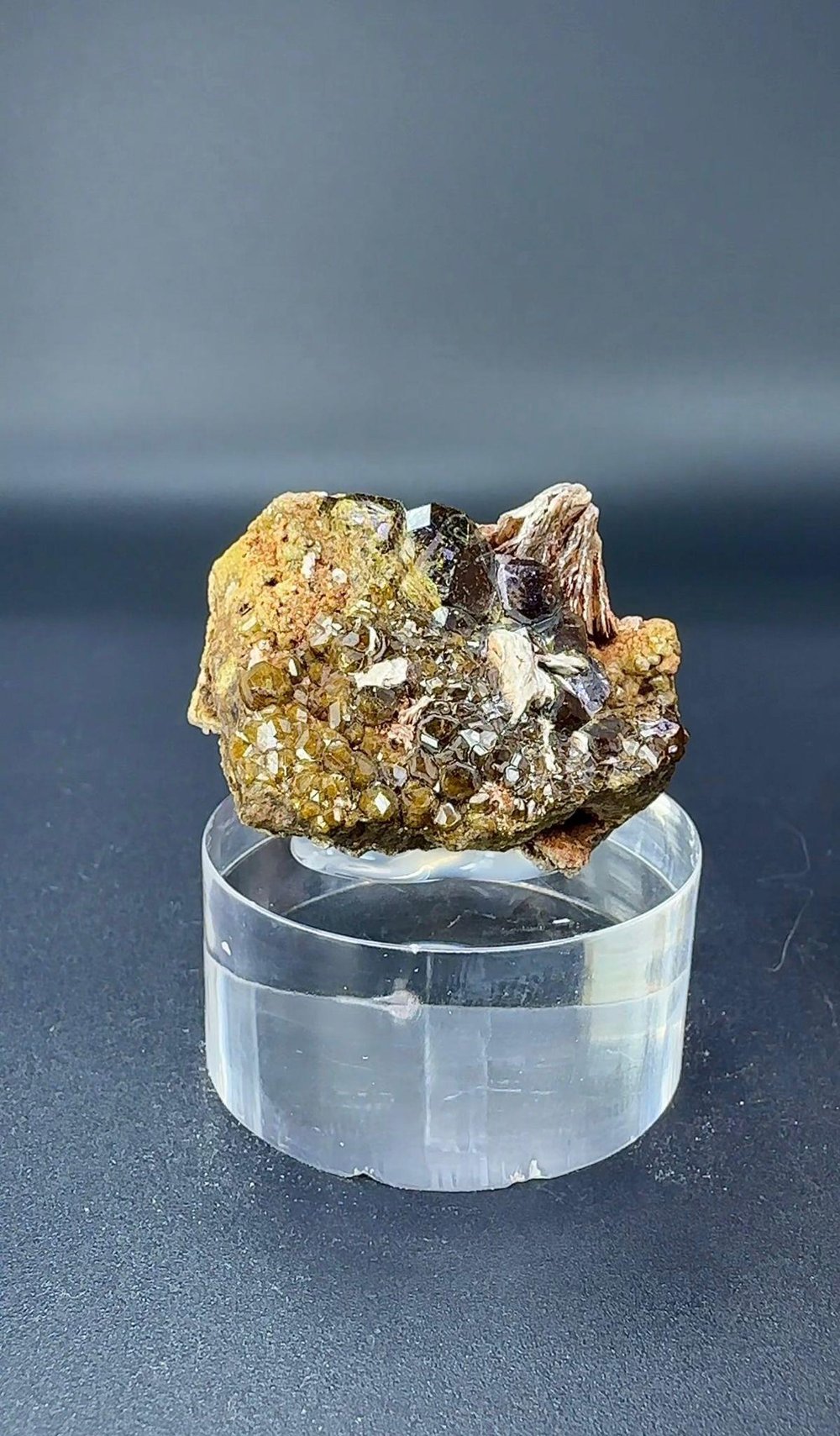 ANDRADİT GARNET 29 GR.