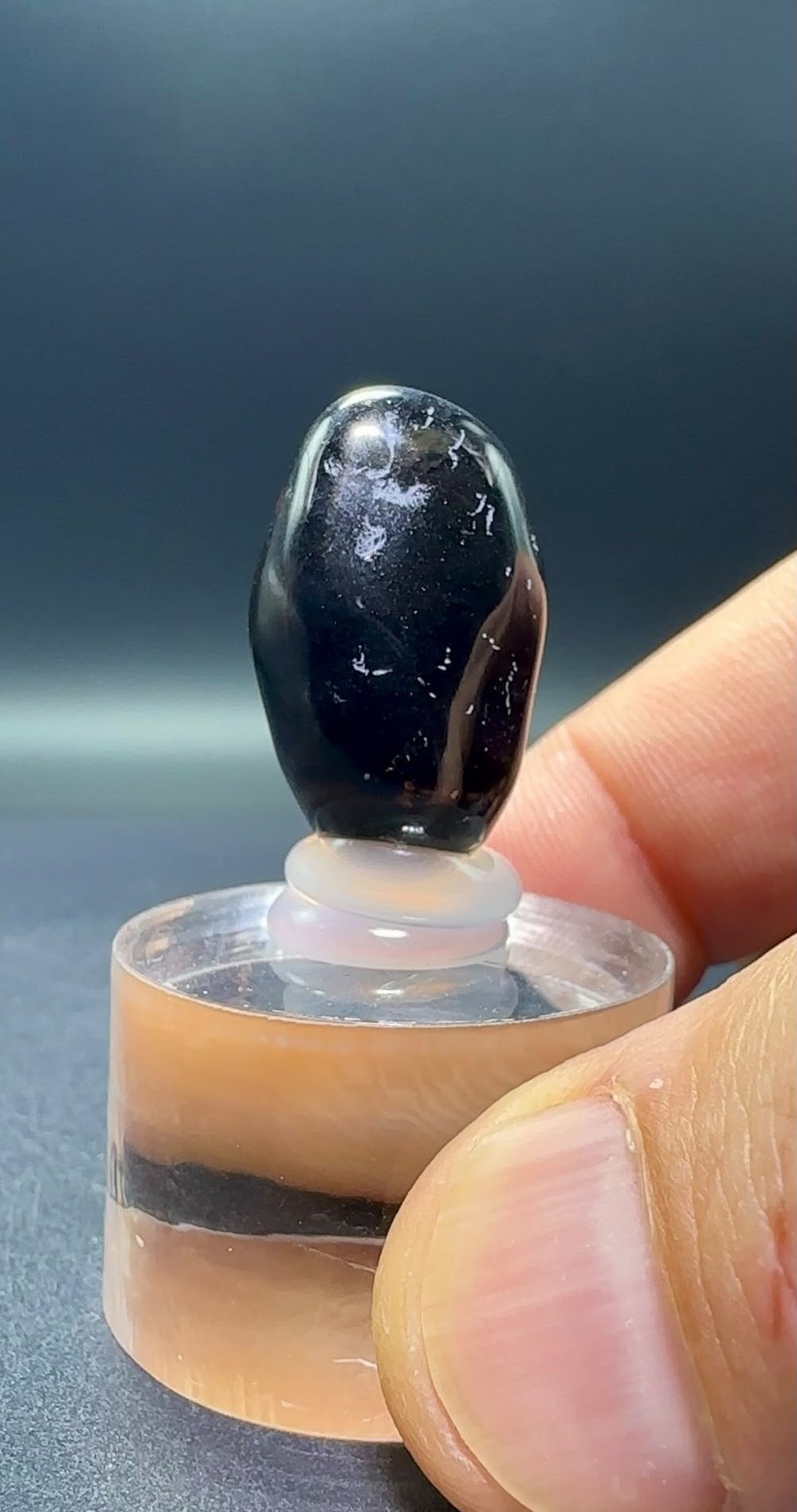 APACHE TEAR OBSİDYEN 8 GR. 