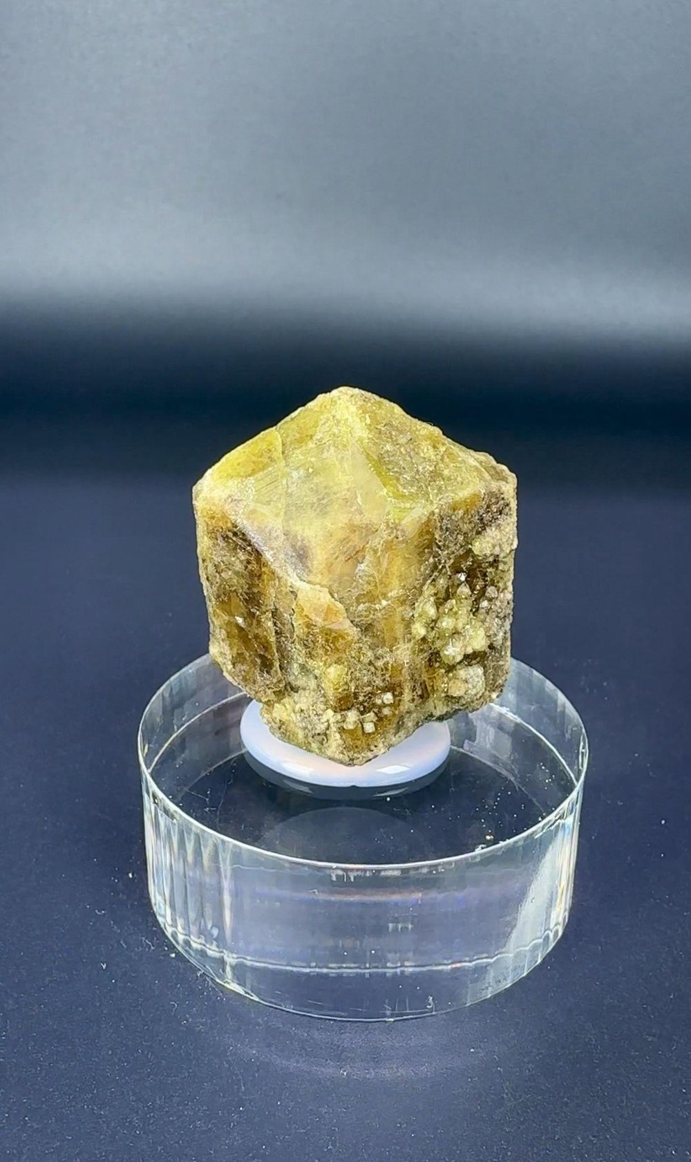 BAL YEŞİL GARNET 51 GR.