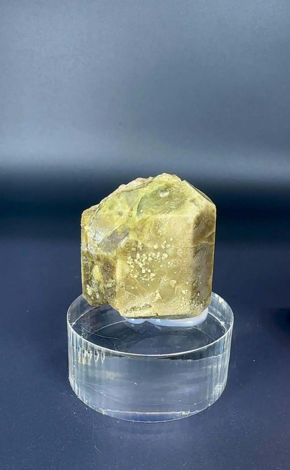 BAL YEŞİL GARNET 82 GR.