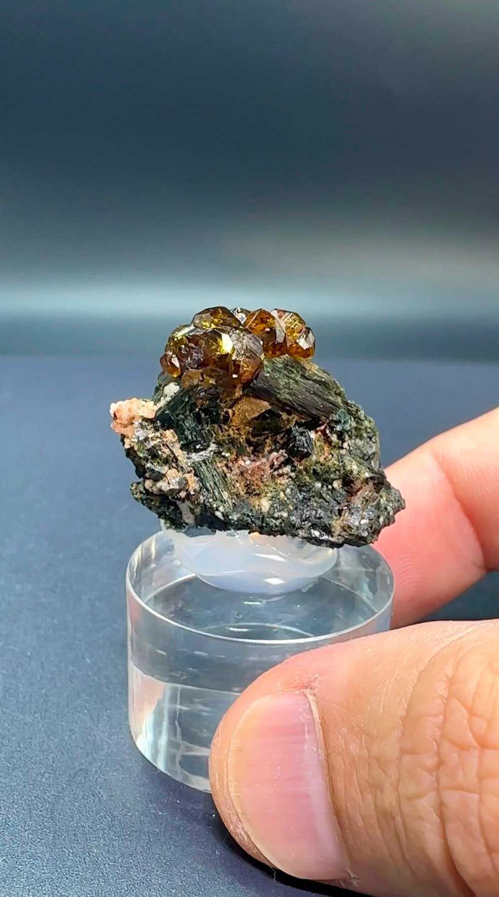 HESSONİT GARNET 10 GR.