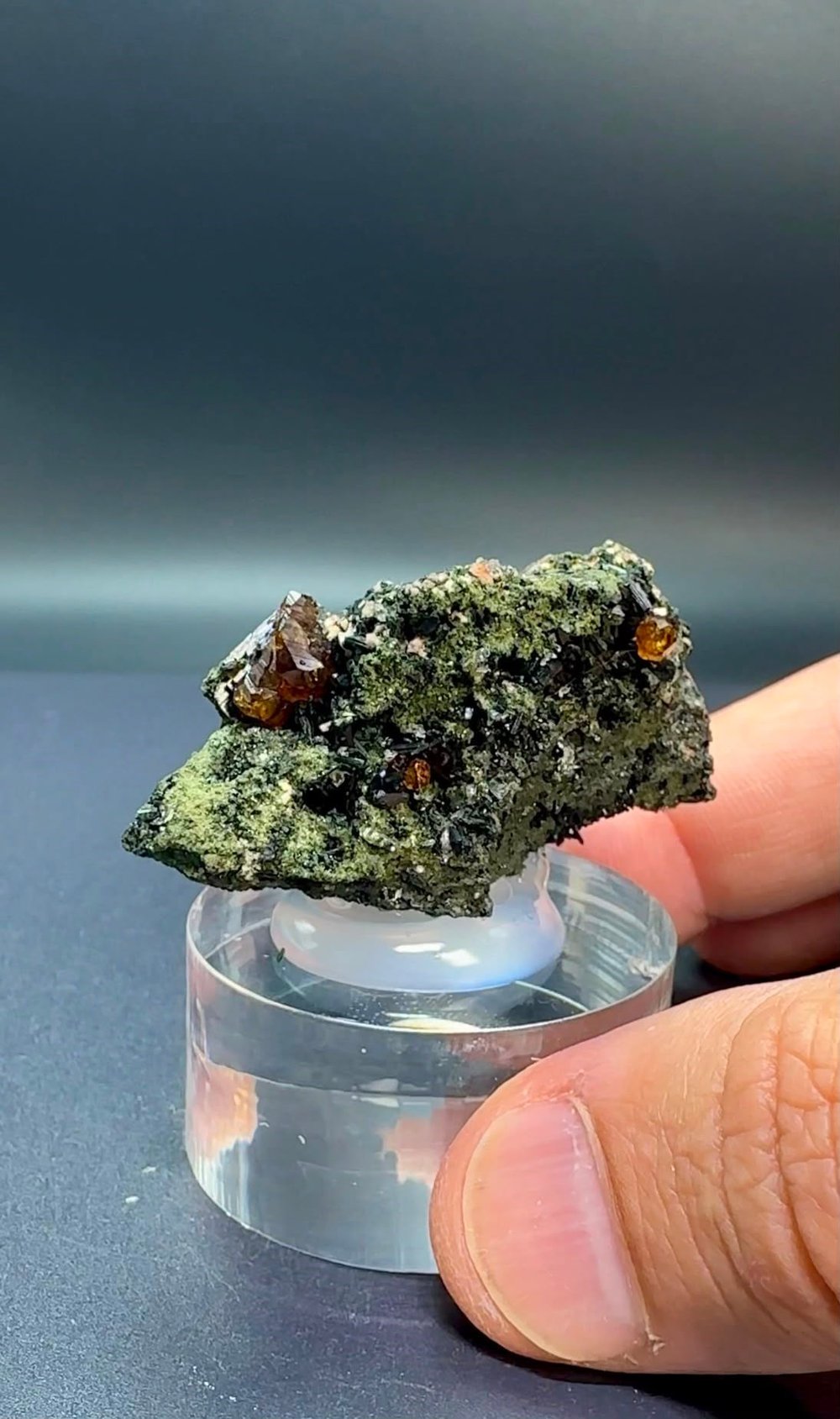 HESSONİT GARNET 35 GR.