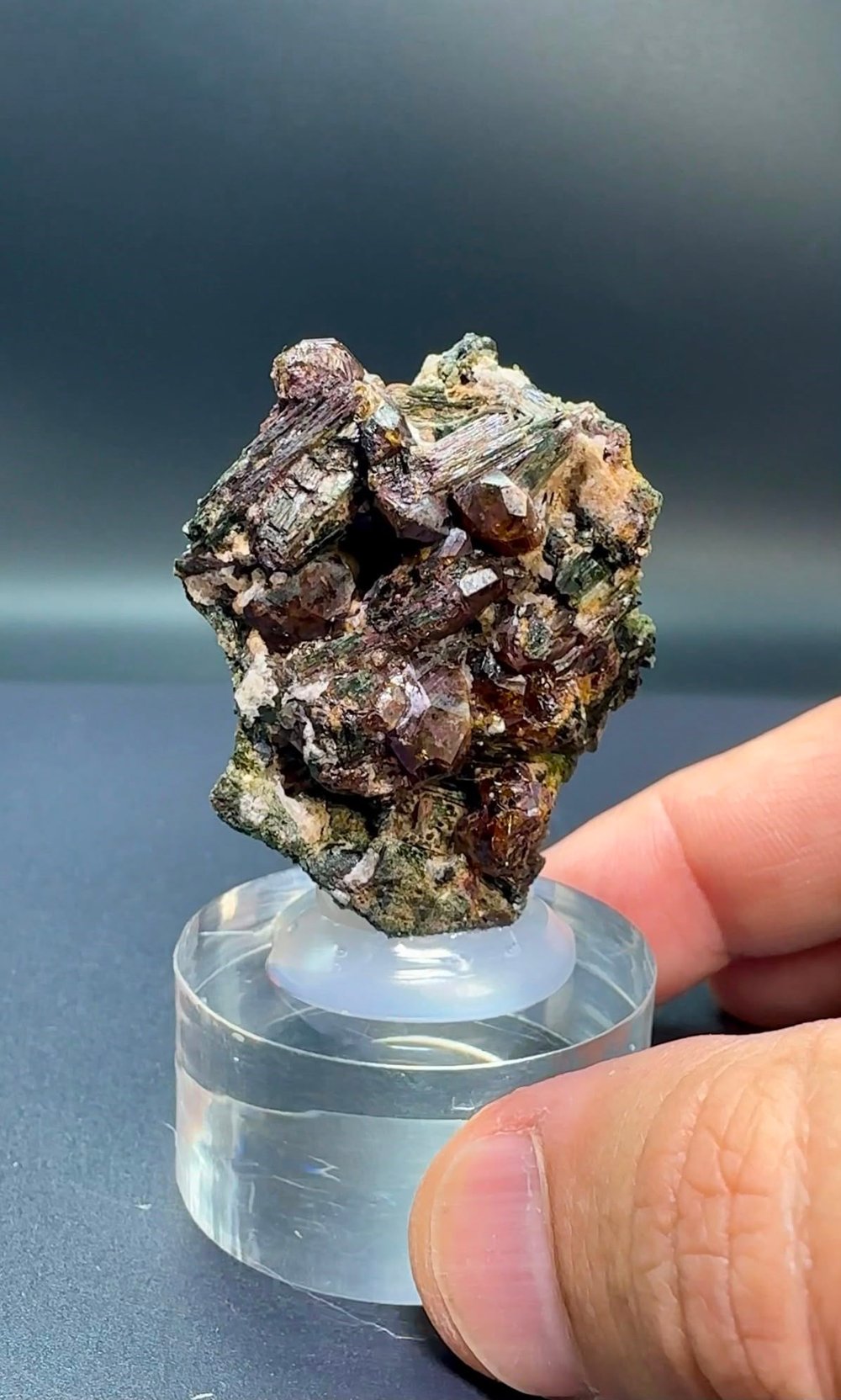 HESSONİT GARNET 42 GR.