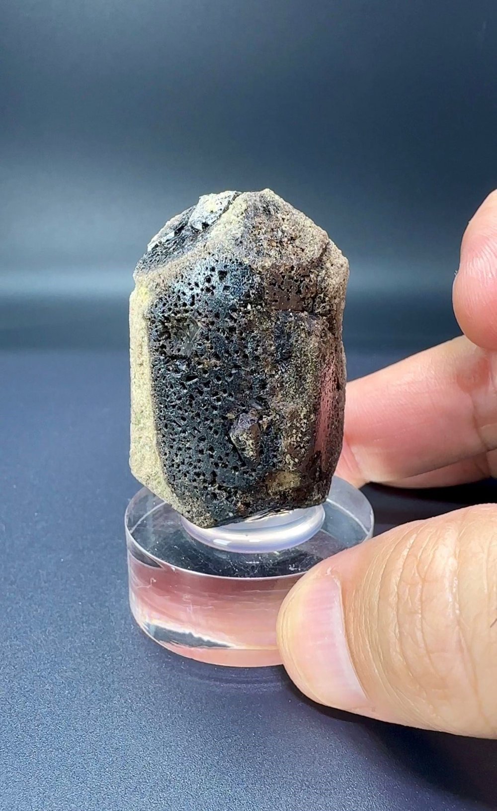 KOYU RENKLİ GROSSULAR GARNET 75 GR.