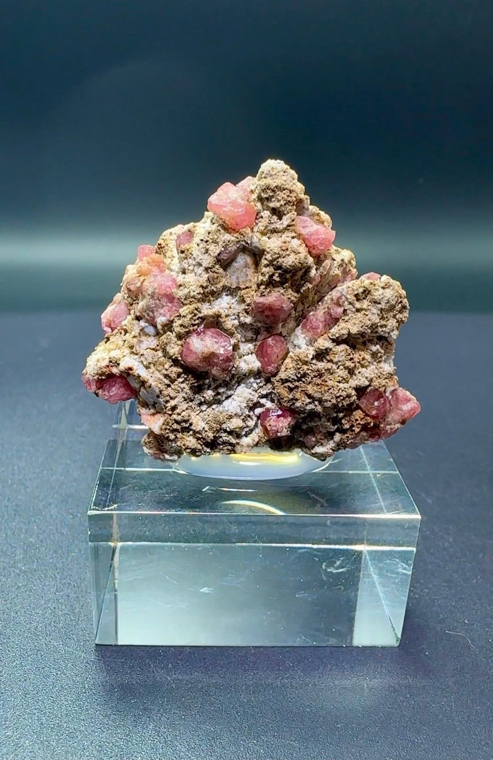 PEMBE GARNET 34 GR.