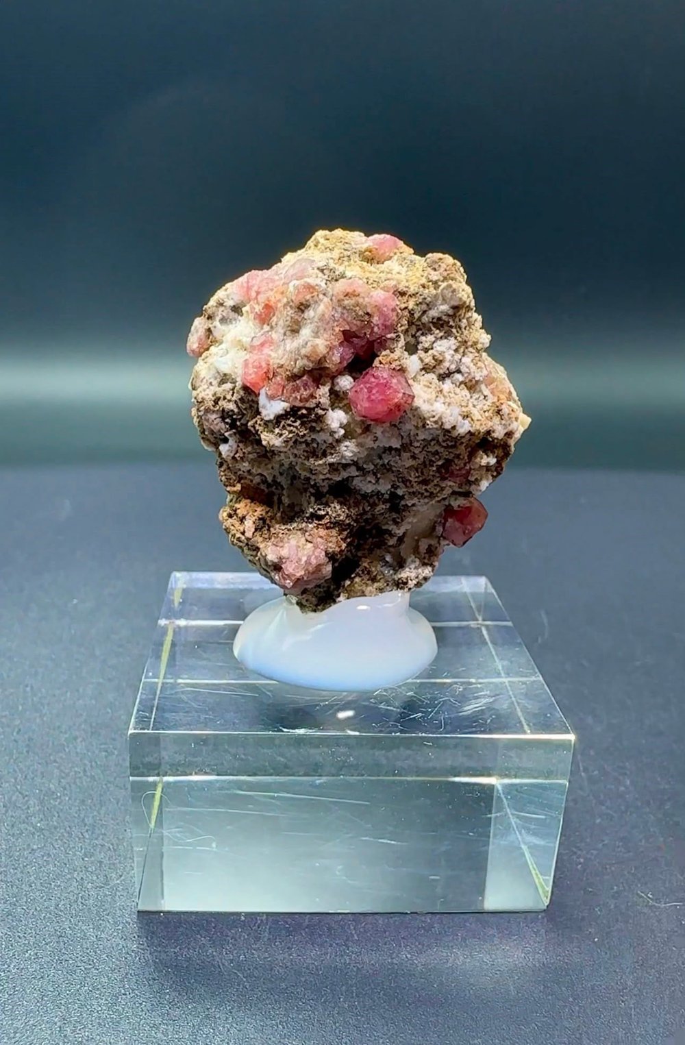 PEMBE GARNET 34 GR.