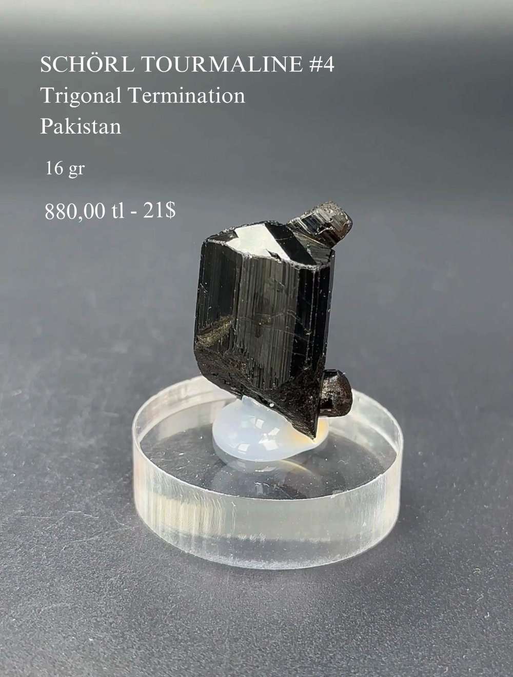 SCHÖRL TURMALİN 16 GR.