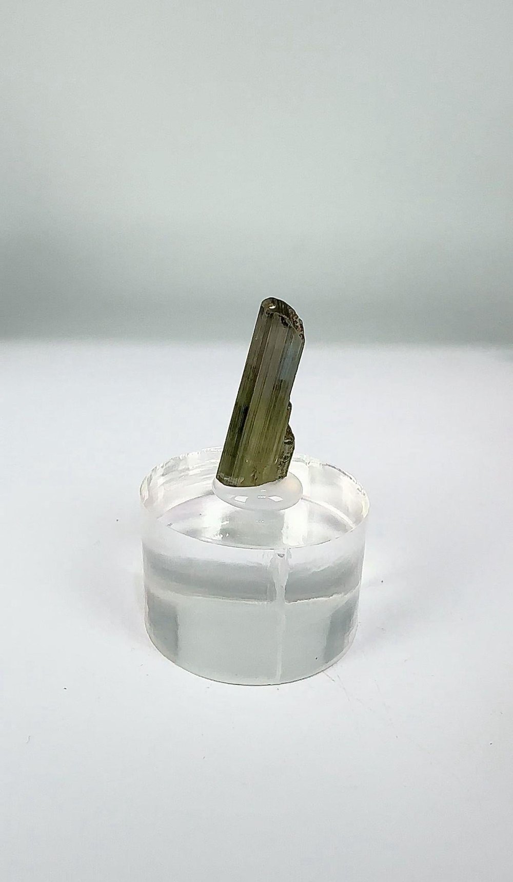 ZOİSİT (İŞLEM GÖRMEMİŞ TANZANİT) 2,4 GR.